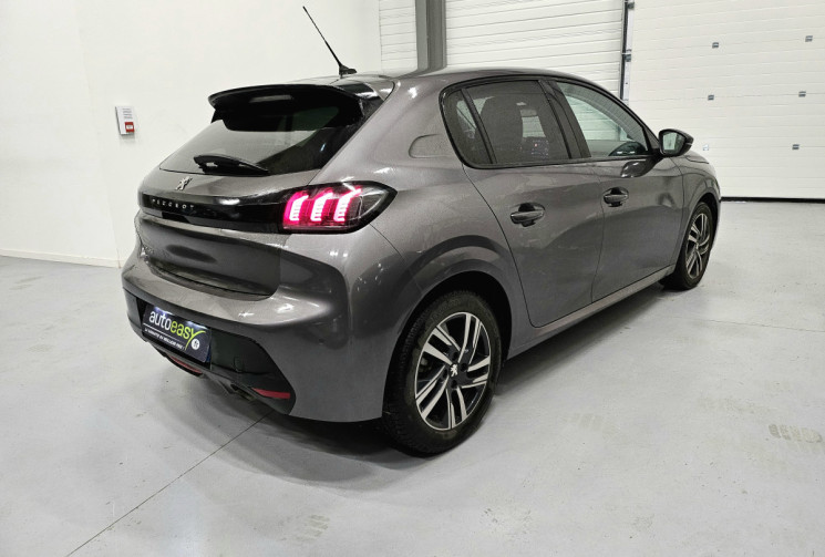 Peugeot 208 100 cv allure pack / carplay