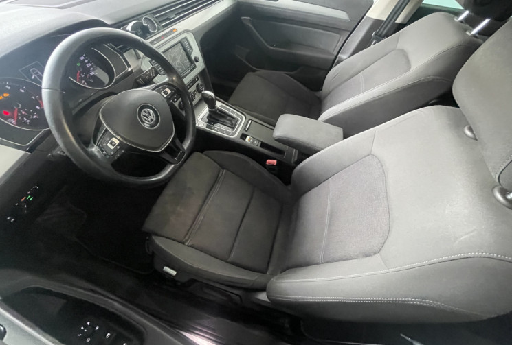 Volkswagen Passat SW 1.4 TSI 150 ch Confortline DSG7 ( PREMIERE MAIN ) ACT BlueMotion Technology 