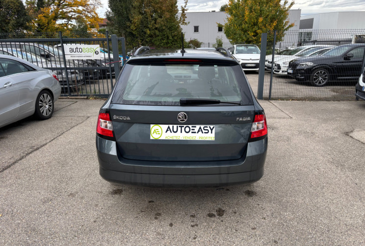 Skoda Fabia COMBI 1 ERE MAIN / 1.2 TSI / 110 CH / STYLE  