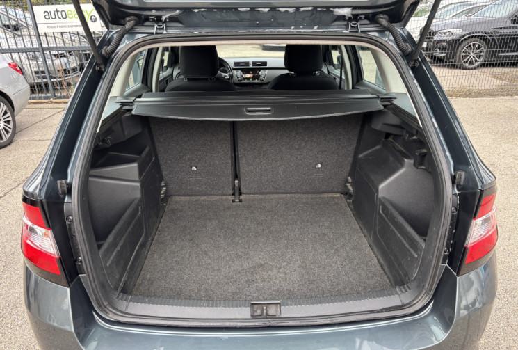 Skoda Fabia COMBI 1 ERE MAIN / 1.2 TSI / 110 CH / STYLE  