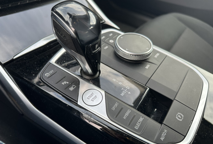 BMW Série 3 330e 2.0  292 | BUSINESS ADVANTAGE | GARANTIE BMW