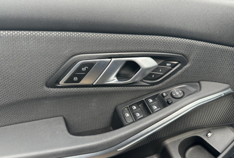 BMW Série 3 2.0 330e 292H / 185 PHEV HYBRID BUSINESS ADVANTAGE