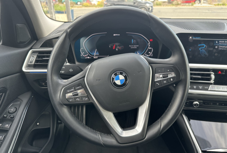 BMW Série 3 330e 2.0  292 | BUSINESS ADVANTAGE | GARANTIE BMW