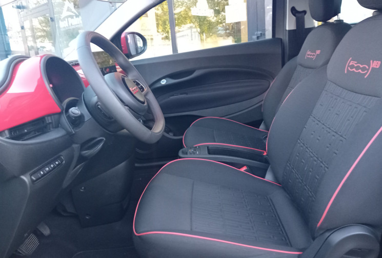 FIAT 500 E RED 95 CH