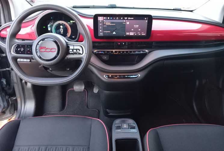 FIAT 500 E RED 95 CH