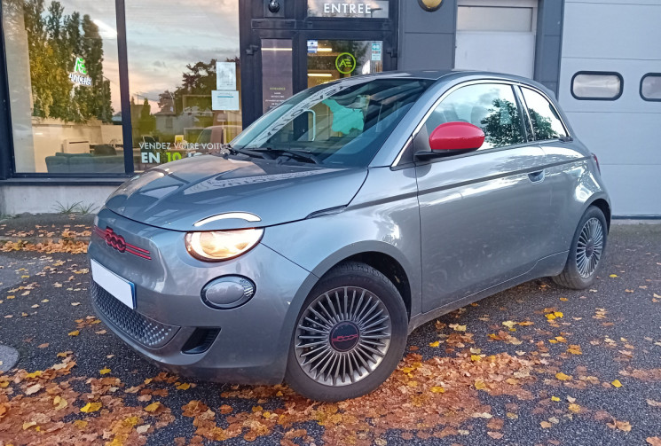 FIAT 500 E RED 95 CH
