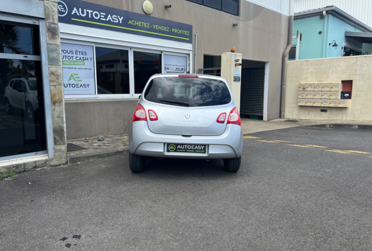 Renault Twingo  II Phase 2 (X44) 1.2 i 75 cv LIFE