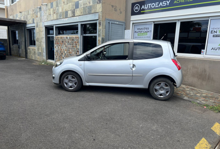 Renault Twingo  II Phase 2 (X44) 1.2 i 75 cv LIFE