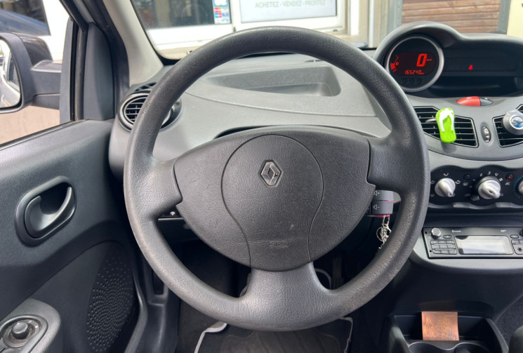 Renault Twingo  II Phase 2 (X44) 1.2 i 75 cv LIFE