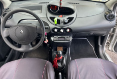 Renault Twingo  II Phase 2 (X44) 1.2 i 75 cv LIFE