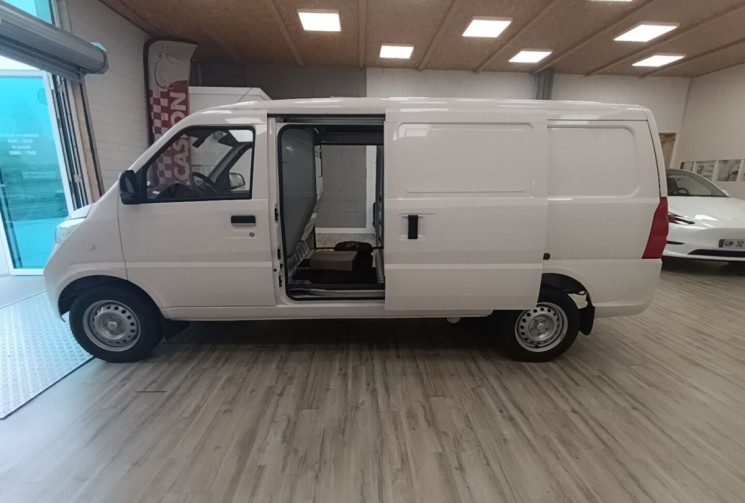 FEST E-Box M FEST E-Box- M electric 82 cv 100% electrique 270km d'autonomie