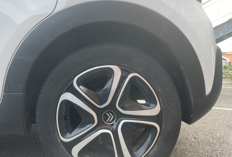 Citroën C3 1.2 PureTech 110ch S&S Shine EAT6
