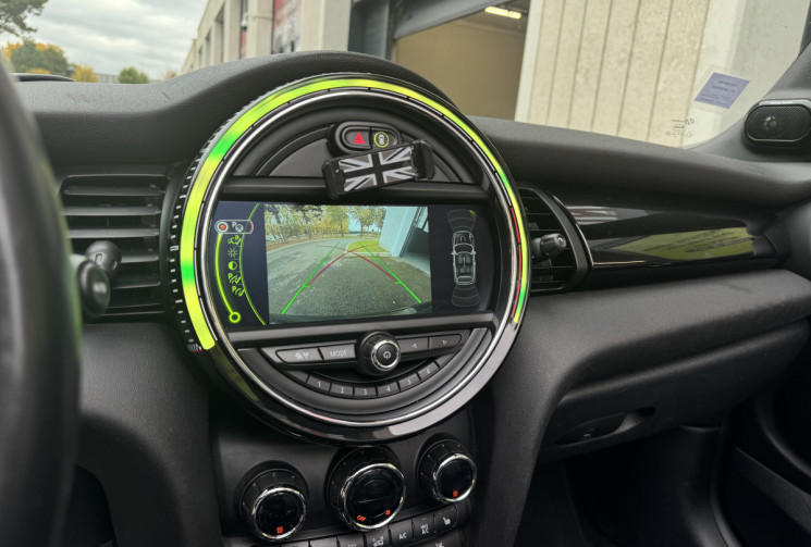 Mini MINI JOHN COOPER WORKS John Cooper Works 231* ORIGINE FRANCE / LIGNE JCW / CAMERA