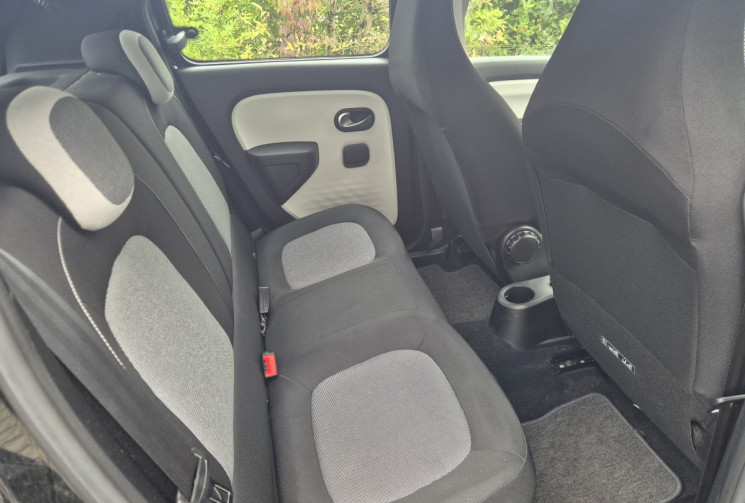 Renault Twingo 22 KWT 82ch ZEN Achat intégral