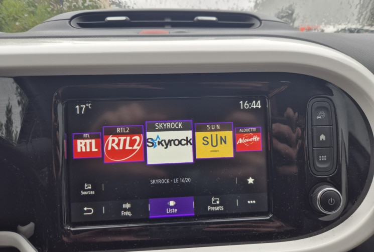 Renault Twingo 22 KWT 82ch ZEN Achat intégral