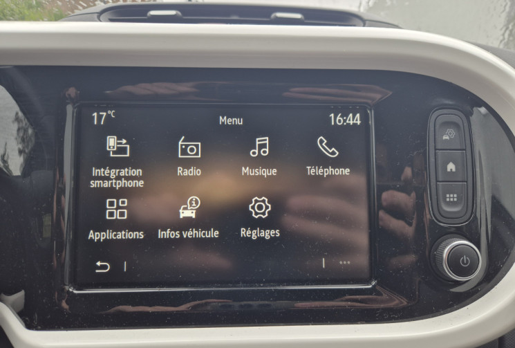 Renault Twingo 22 KWT 82ch ZEN Achat intégral