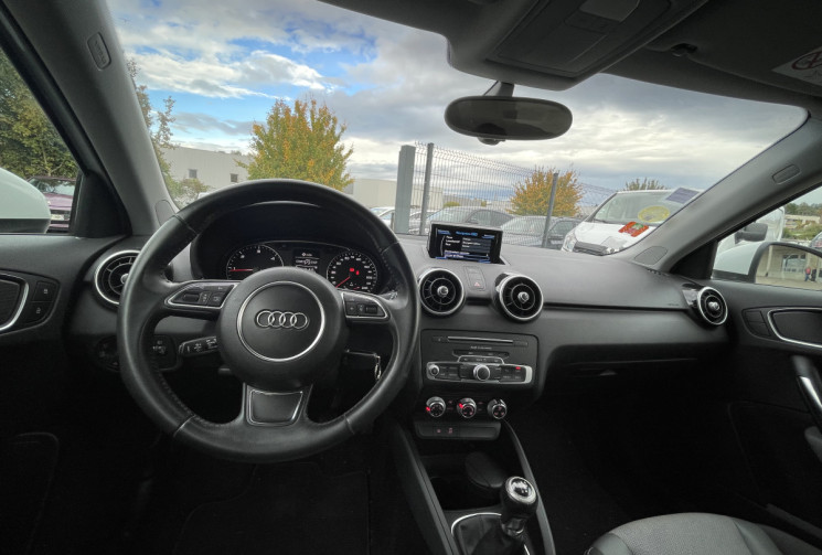 Audi A1 SPORTBACK 1.4 TDI / 90 CH / AMBITION