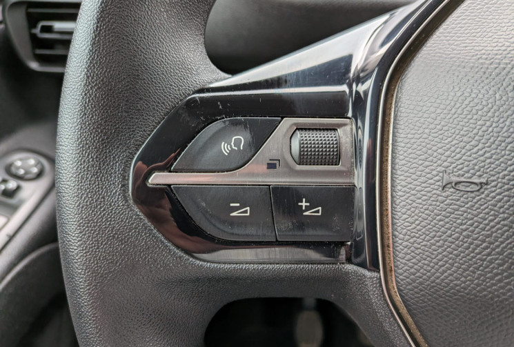 Peugeot Partner  L1 ASPHALT 1.5 BlueHDi 100cv / ENTRETIEN A JOUR /GARANTIE 12MOIS/