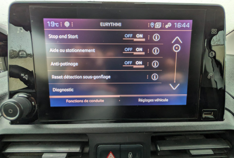 Peugeot Partner  L1 ASPHALT 1.5 BlueHDi 100cv / ENTRETIEN A JOUR /GARANTIE 12MOIS/