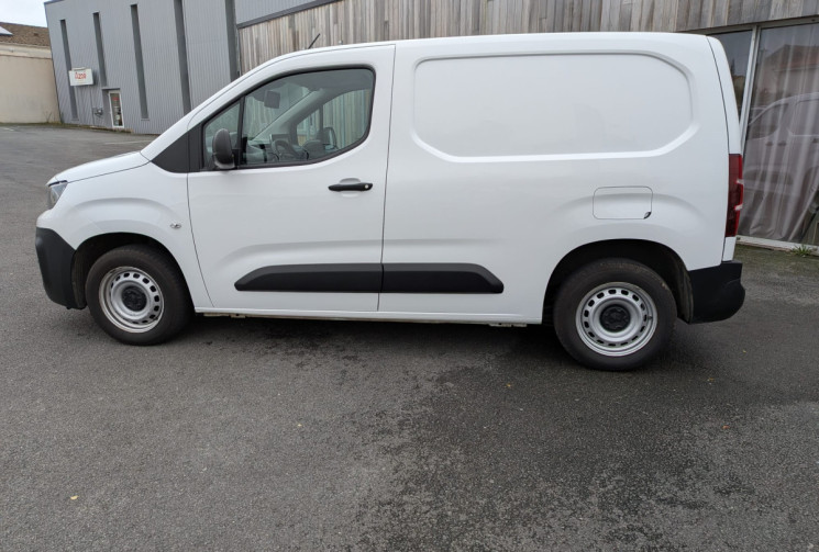 Peugeot Partner  L1 ASPHALT 1.5 BlueHDi 100cv / ENTRETIEN A JOUR /GARANTIE 12MOIS/