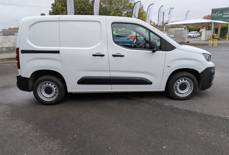 Peugeot Partner  L1 ASPHALT 1.5 BlueHDi 100cv / ENTRETIEN A JOUR /GARANTIE 12MOIS/