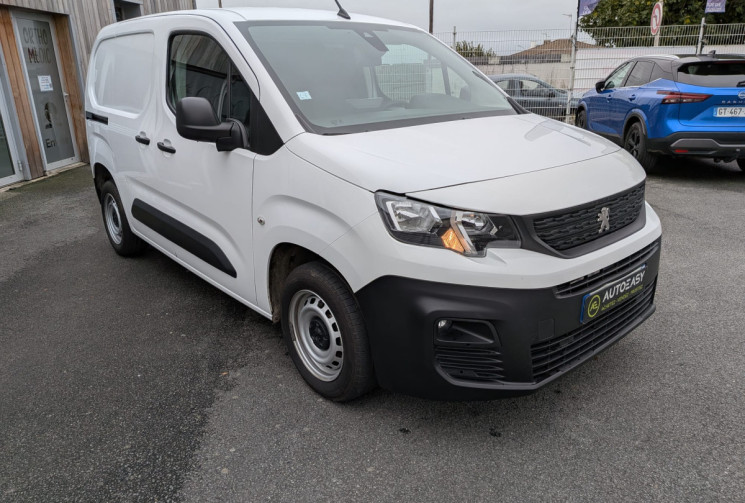 Peugeot Partner  L1 ASPHALT 1.5 BlueHDi 100cv / ENTRETIEN A JOUR /GARANTIE 12MOIS/
