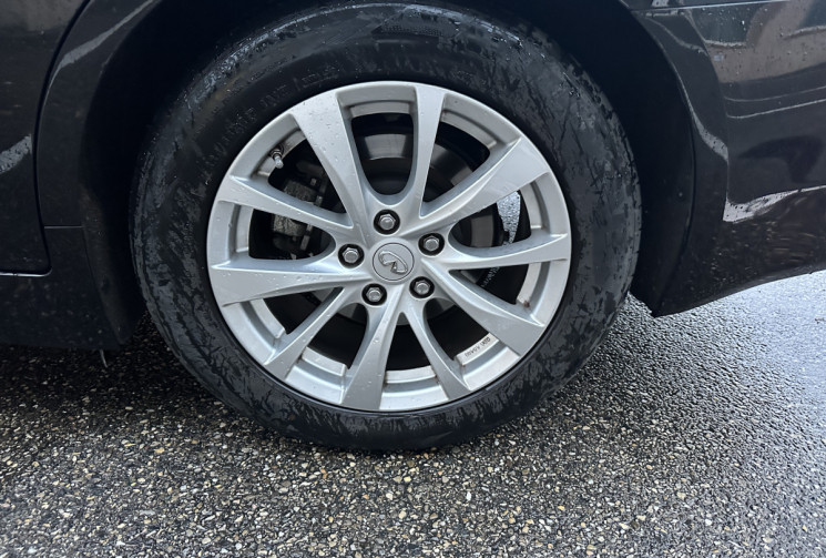Infinity Q50 2.2d 170ch Premium / Toit ouvrant / Sièges élec. à mémoire / Sièges chauffants