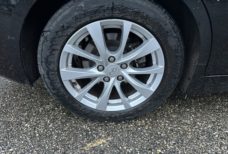 Infinity Q50 2.2d 170ch Premium / Toit ouvrant / Sièges élec. à mémoire / Sièges chauffants