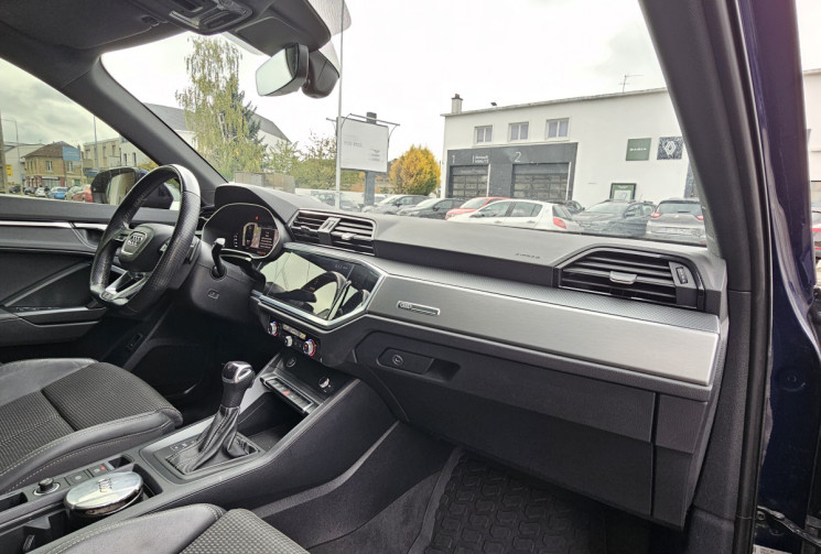 Audi Q3 35 TDI 150 ch S line S tronic 7