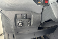 Peugeot Partner 1.6 HDi 16V Fourgon 90 cv Peugeot Partner 1.6 HDi 16V Fourgon 90 cv