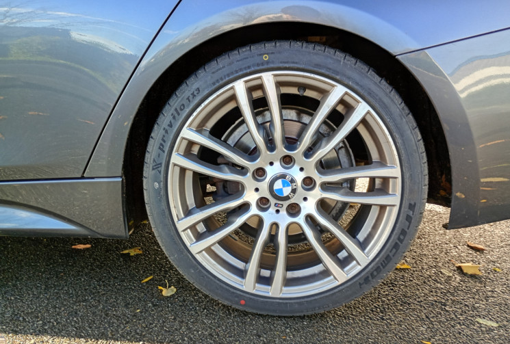 BMW SERIE 3 TOURING (F31) 325d 218 ch *PACK M SPORT / Toit ouvrant