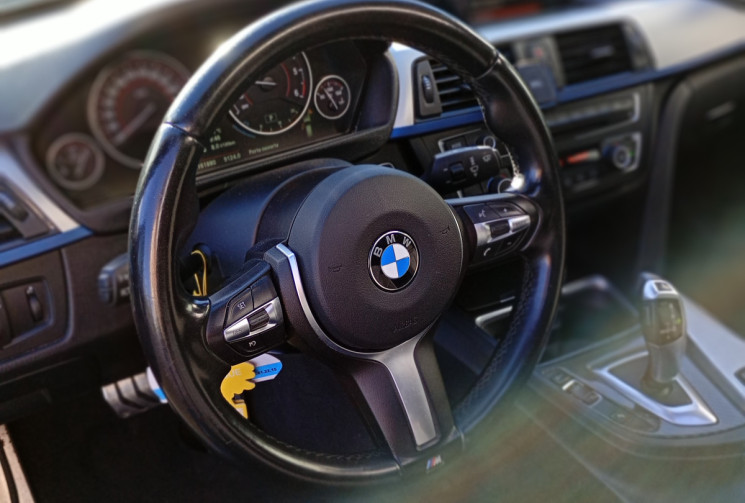 BMW SERIE 3 TOURING (F31) 325d 218 ch *PACK M SPORT / Toit ouvrant