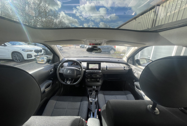 Citroën C4 CACTUS 1.6 Hdi 120 ch Shine EAT6 / Caméra de recul / Toit Pano / Boite Auto / Carplay/ Citroën C4 CACTUS 1.6 Hdi 120 ch Shine EAT6 / Caméra de recul / Toit Pano / Boite Auto / Carplay/
