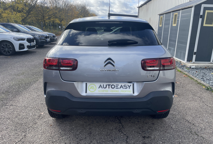 Citroën C4 CACTUS 1.6 Hdi 120 ch Shine EAT6 / Caméra de recul / Toit Pano / Boite Auto / Carplay/ Citroën C4 CACTUS 1.6 Hdi 120 ch Shine EAT6 / Caméra de recul / Toit Pano / Boite Auto / Carplay/
