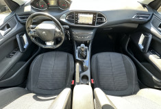 Peugeot 308 1.2 PURETECH 110 CH STYLE / MOTEUR NEUF FACTURE PEUGEOT