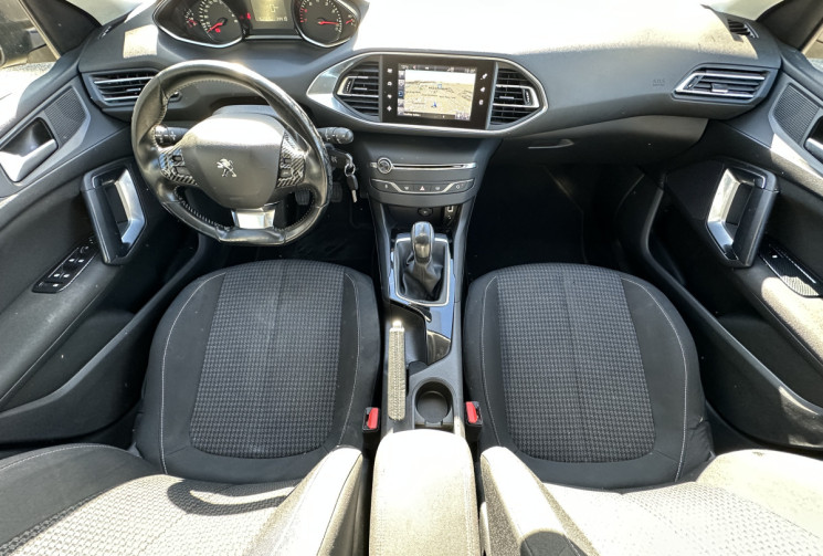 Peugeot 308 1.2 PURETECH 110 CH STYLE / MOTEUR NEUF FACTURE PEUGEOT