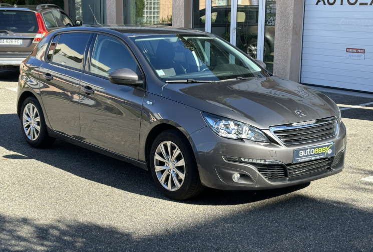 Peugeot 308 1.2 PURETECH 110 CH STYLE / MOTEUR NEUF FACTURE PEUGEOT