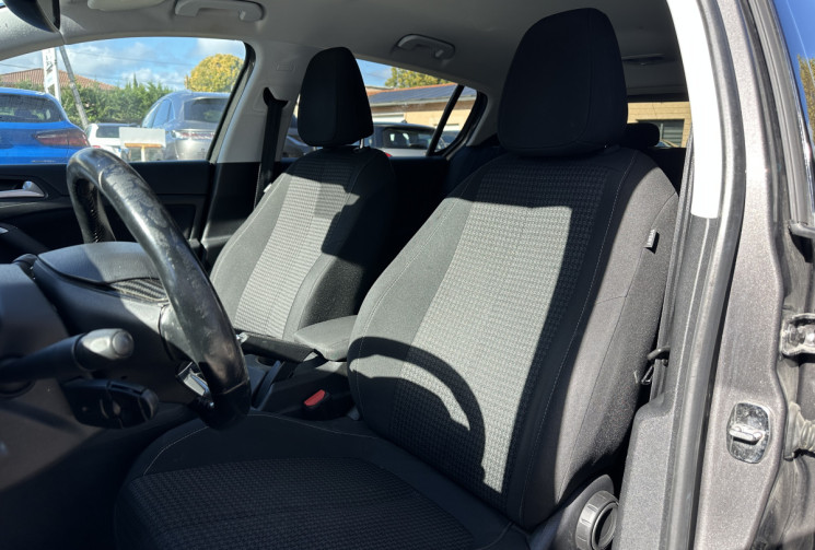 Peugeot 308 1.2 PURETECH 110 CH STYLE / MOTEUR NEUF FACTURE PEUGEOT