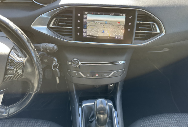 Peugeot 308 1.2 PURETECH 110 CH STYLE / MOTEUR NEUF FACTURE PEUGEOT