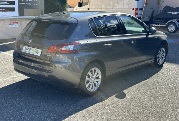 Peugeot 308 1.2 PURETECH 110 CH STYLE / MOTEUR NEUF FACTURE PEUGEOT