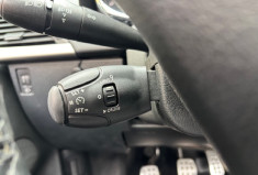 Peugeot 207 CC feline 1.6 HDi FAP 112 cv origine France / GPS / SIEGES CHAUFFANT / TEL /  ALARME