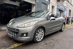 Peugeot 207 CC feline 1.6 HDi FAP 112 cv origine France / GPS / SIEGES CHAUFFANT / TEL /  ALARME