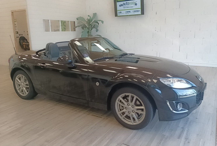 Mazda MX-5 III (NC) CC 1.8 i 16V 126 cv CABRIOLET
