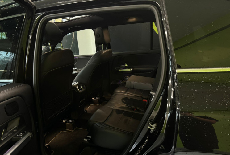 Mercedes GLB 250 AMG LINE 4-MATIC 7PL SUIVI MERCEDES  * TOIT OUVRANT/ SIEGES CHAUFFANT / BURMESTER Mercedes GLB 250 AMG LINE 4-MATIC 7PL SUIVI MERCEDES  * TOIT OUVRANT/ SIEGES CHAUFFANT / BURMESTER