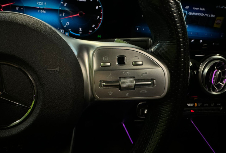 Mercedes GLB 250 AMG LINE 4-MATIC 7PL SUIVI MERCEDES  * TOIT OUVRANT/ SIEGES CHAUFFANT / BURMESTER Mercedes GLB 250 AMG LINE 4-MATIC 7PL SUIVI MERCEDES  * TOIT OUVRANT/ SIEGES CHAUFFANT / BURMESTER
