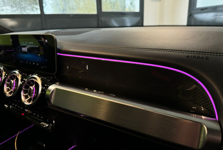 Mercedes GLB 250 AMG LINE 4-MATIC 7PL SUIVI MERCEDES  * TOIT OUVRANT/ SIEGES CHAUFFANT / BURMESTER Mercedes GLB 250 AMG LINE 4-MATIC 7PL SUIVI MERCEDES  * TOIT OUVRANT/ SIEGES CHAUFFANT / BURMESTER