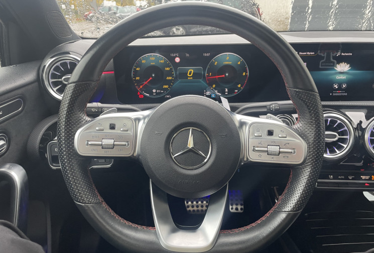 Mercedes Classe A Classe A 200 d 150 ch AMG Line 8G-DCT/Caméra de recul/Toit Ouvrant/ Cuir/Alcantara