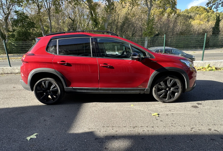 Peugeot 2008 1.2 THP 110 GT LINE PACK BLACK * FULL ENTRETIEN * DISTRI ET CT OK * GARANTIE 6 MOIS