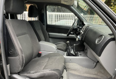Ford Ranger 2.5 TDCI DOUBLE CABINE 4x4 143cv / Distribution Ok / Attelage / Climatisation / Hardtop Ford Ranger 2.5 TDCI DOUBLE CABINE 4x4 143cv / Distribution Ok / Attelage / Climatisation / Hardtop