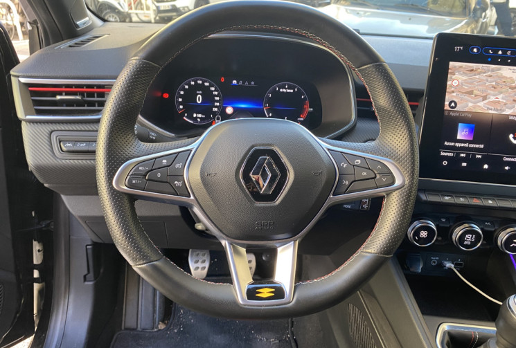Renault CLIO V 1.3 TCe 140 CH RS LINE 15500 KMS PACK ENTRETIEN RENAULT 2027 Renault CLIO V 1.3 TCe 140 CH RS LINE 15500 KMS PACK ENTRETIEN RENAULT 2027